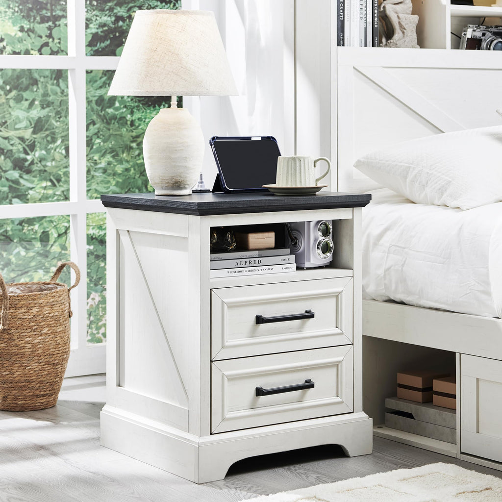 18" Antique White Nightstand with Charging Station L80976