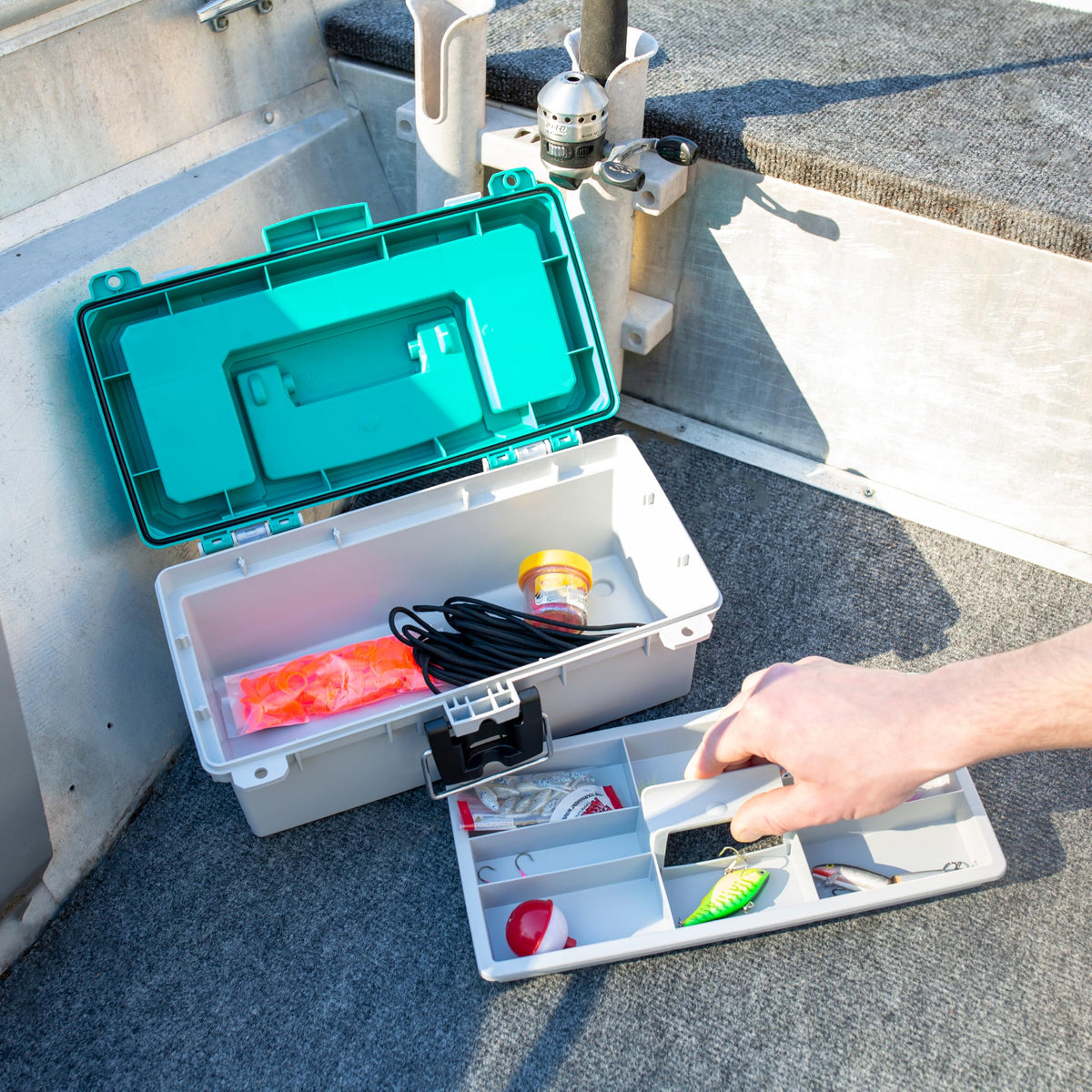 13" Tackle Box with Lift Out Tray F972